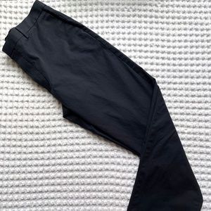 Pants, standard fit with stretch.